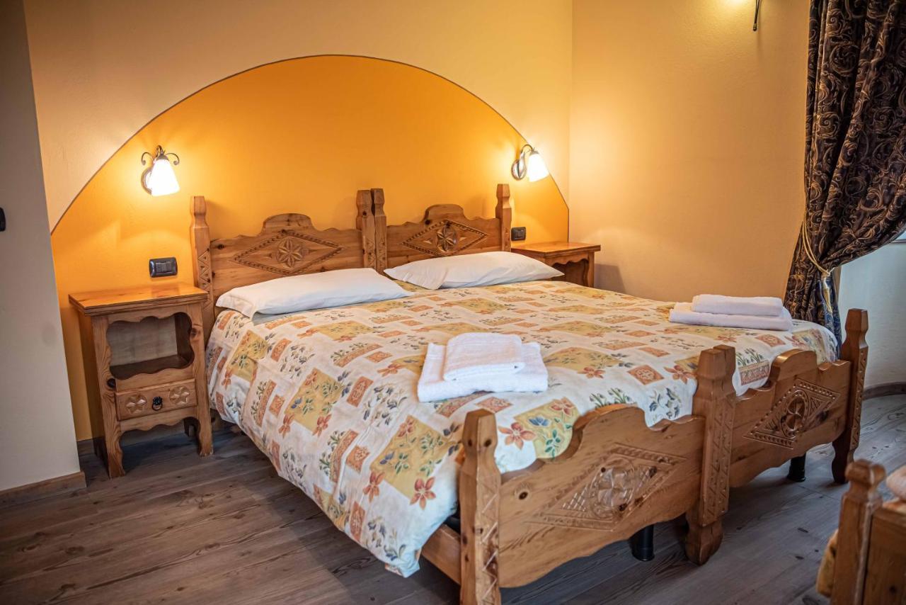 Family House Amalia MyholidayЛивиньо Екстериор снимка